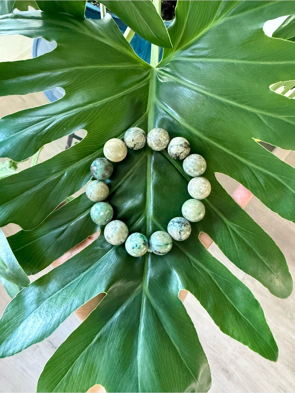 Jasper bracelet (one)